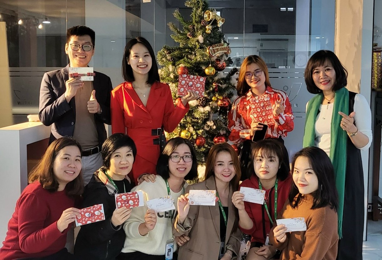 TOPG VIỆT NAM CHÚC MỪNG LỄ GIÁNG SINH 2021 VÀ NĂM MỚI 2022 TOPG VIỆT NAM CHÚC MỪNG LỄ GIÁNG SINH 2021 VÀ NĂM MỚI 2022